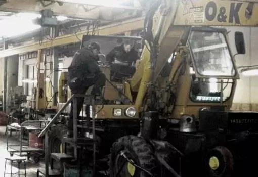 Földmunkagép és traktor javítás Földmunkagép és traktor javítás